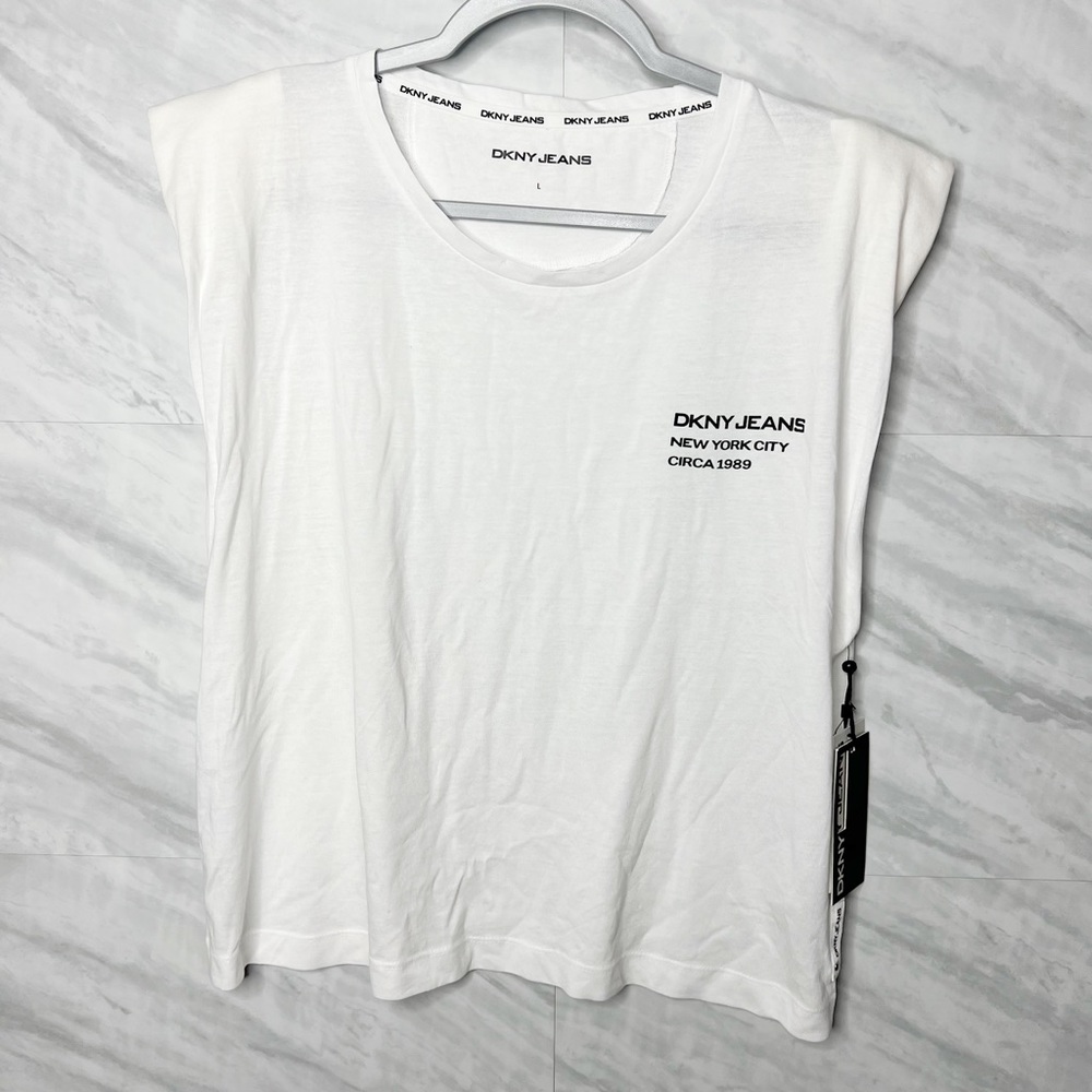 DKNY statement shoulder pads sleeveless athletic casual white tee Large